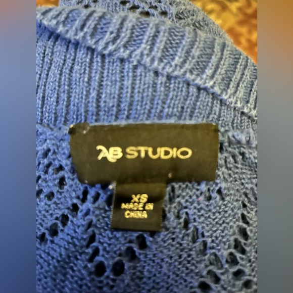 AB STUDIO COBALT BLUE BOLERO SWEATER SHRUG CARDIGAN -SIZE XS - Picture 9 of 9